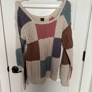 Liz Claiborne Ivory, Blue, Mauve Knit Long Sleeved Sweater